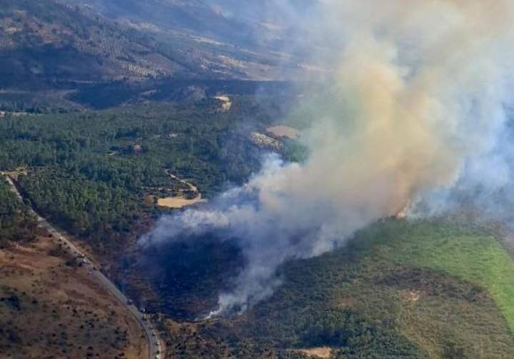 Confinadas 600 personas en dos balnearios de Albacete por un incendio forestal