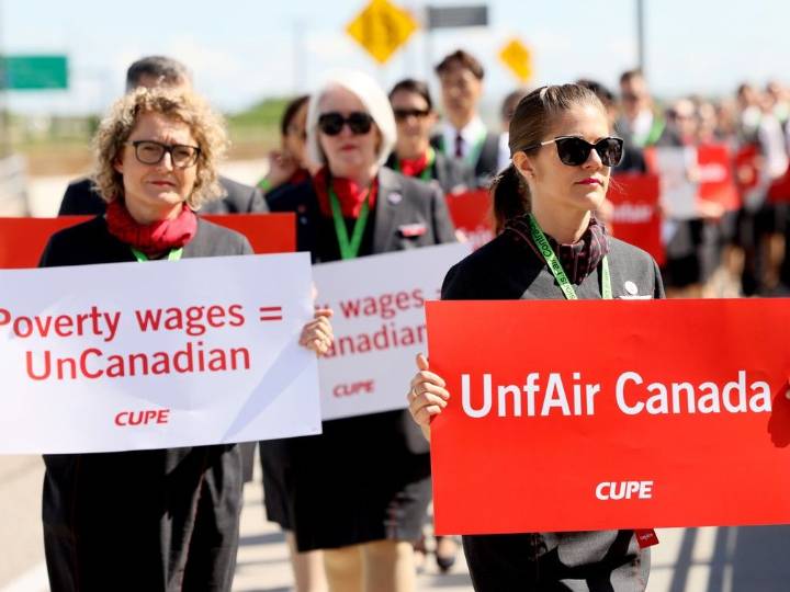 Air Canada flight attendants protest at YYC ahead of potential strike