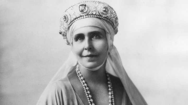 ¿Qué sucedió con la corona de oro de María de Rumania, pieza valuada en más de 1 millón de pesos?