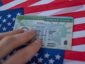 Green Card 2025: factores que pueden retrasar su llegada a tu domicilio después de pagar