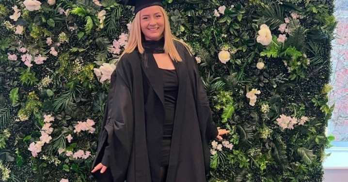 Woman gets breast cancer diagnosis after noticing this sign