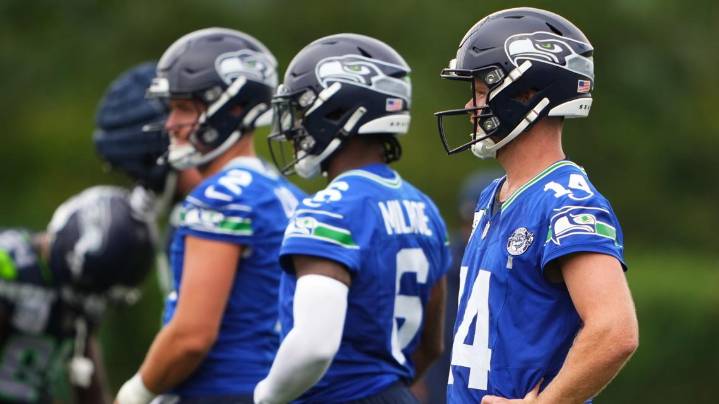 Watch Seattle Seahawks vs. Las Vegas Raiders preseason game