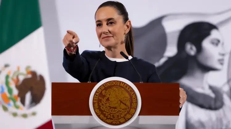 Turismo en récords pese a alertas de EE.UU.: Sheinbaum minimiza impacto
