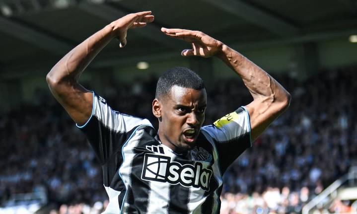 Alexander Isak transfer twist as Liverpool learn new Newcastle stance