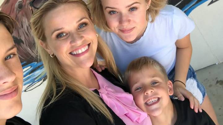 Reese Witherspoon reflects on juggling work and motherhood: 'I was deliriously tired'