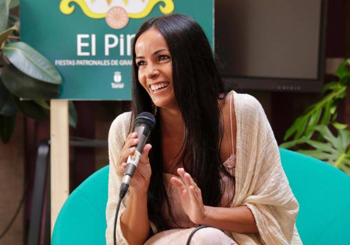 Raquel del Rosario: «Es un orgullo y un privilegio ser la pregonera de las fiestas del Pino»