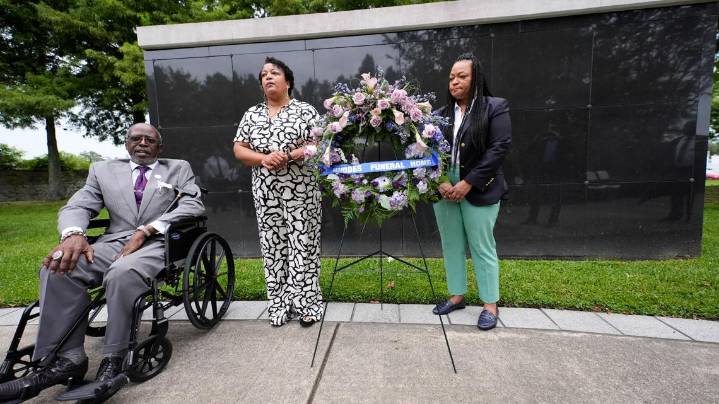 New Orleans marks 20th anniversary of Hurricane Katrina with solemn memorials, uplifting music