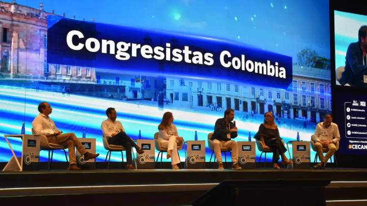 Senadores y representantes prenden alarmas durante congreso de la Andi por falta de grantías electorales