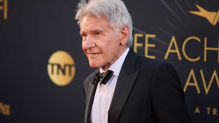 Una alianza surrealista: Harrison Ford anuncia que el cómico Jay Leno le está fabricando un inodoro para él