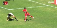 La caída de Williams Riveros que provocó el empate en Universitario vs Sport Huancayo por Liga 1 2025