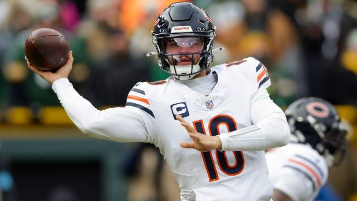 Chicago Bears vs. Buffalo Bills FREE LIVE STREAM (8/17/25): Watch NFL preseason game online