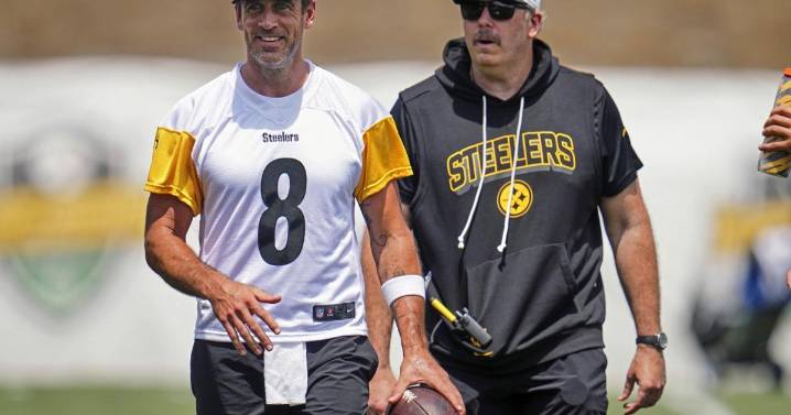 Aaron Rodgers' open-door policy has Steelers offense finally clicking