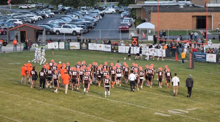 Amherst vs. Buckeye football: Brayden Sopko’s 2 TDs lead Bucks to victory