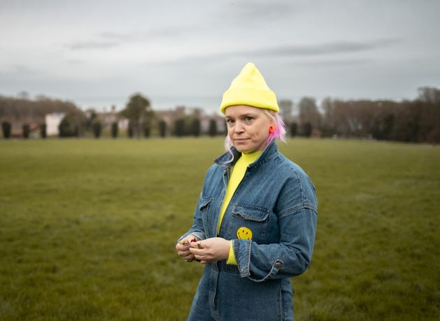 What to watch on TV and streaming today: Tradfest, A Walk in the Clouds and Young Millionaires