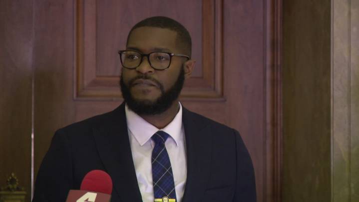 St. Louis sheriff indicted on federal charge