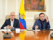 Petro vuelve a defender su sistema preventivo de salud en alocución