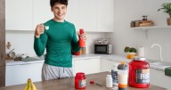 Exigen suspender de todos los supermercados el suplemento más usado por ser peligroso para la salud