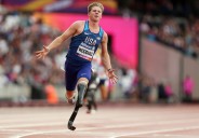 Hunter Woodhall Breaks Silence After USATF Nationals Drama With Emotional Comeback Message: “Don’t Give Up” Paralympic athlete Hunter Woodhall's record-breaking victory was marred by a confrontation, 