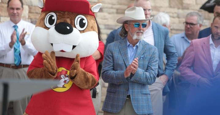 When will Buc-ee's open in Lafayette LA after new delays?