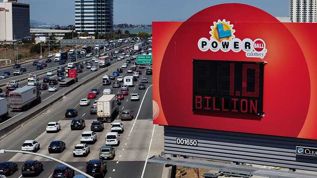 Powerball jackpot hits $1 billion for Labor Day weekend
