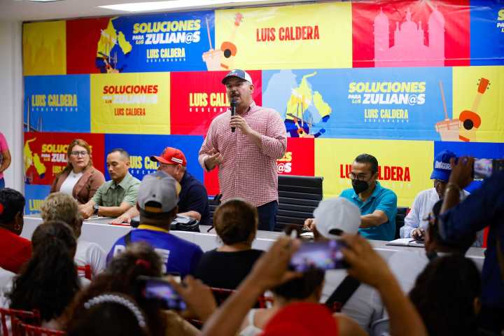 Gobernador Caldera evalúa progreso del Plan Zulia en el Oeste con 94 comunas y 893 consejos comunales