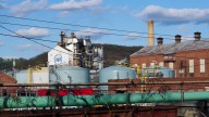Explosion rocks Pennsylvania steel plant; multiple injuries reported