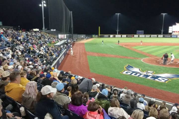 Regina Red Sox force Game 3 with impressive ninth inning rally
