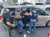 Gobierno de Trump dice que ha arrestado a más 300.000 indocumentados desde enero