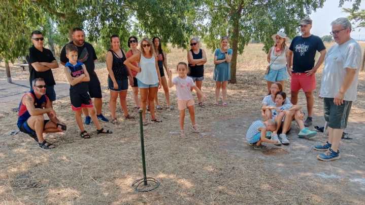 Loscorrales vive una festiva jornada con juegos tradicionales