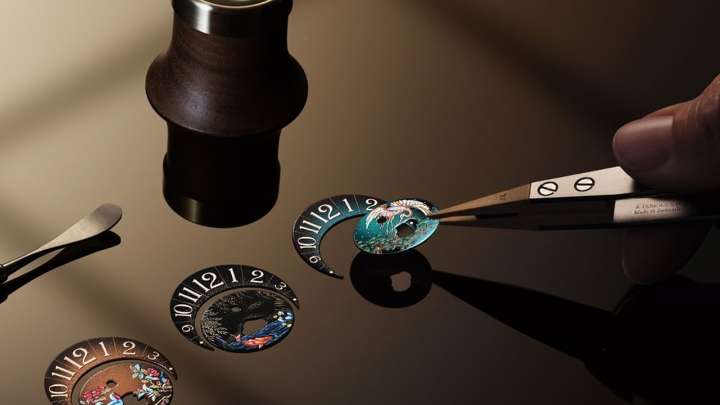 Si vas a invertir en un reloj este año, que sea púrpura