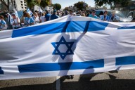 Beverly Hills schools opt out of displaying Israeli flag