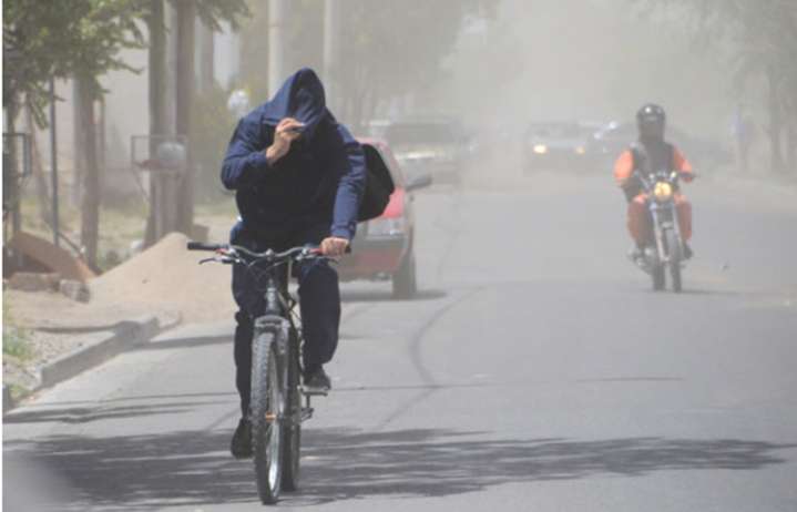 Advierten por fuertes ráfagas durante la madrugada del miércoles y un incremento del riesgo de incendios