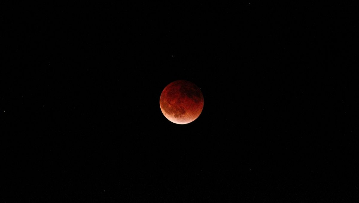 Next Week, A Record-Breaking Over 7 Billion People Will See The Total Lunar Eclipse