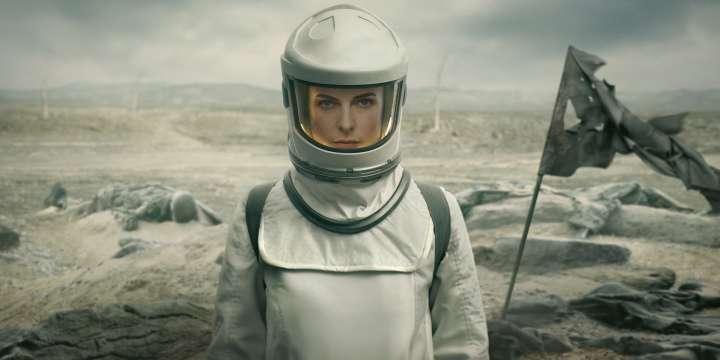 Fans Of Silo & Stephen King's The Mist Must Watch Netflix's The Eternaut