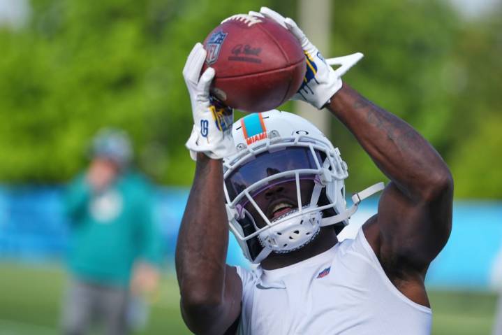 Will Dolphins' Tua-to-Tyreek combo be ready vs. Colts?