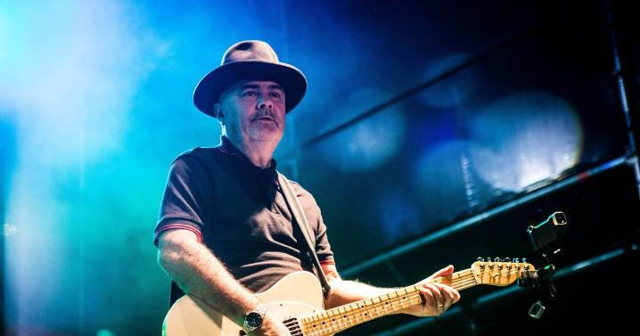 Madness star announces he has incurable cancer after 'unbearable pain'