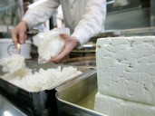Un niño fue internado grave por comer un tipo de queso particular: es el tercer caso anual en la misma ciudad