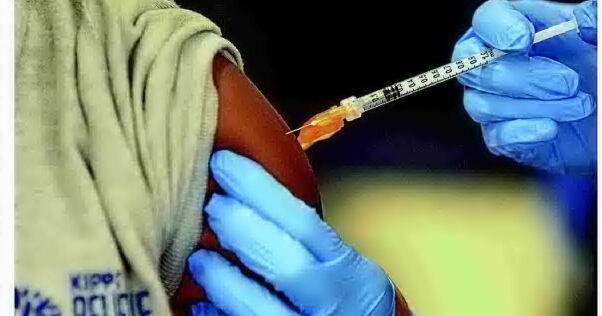 Pediatricians, CDC differ on COVID shot