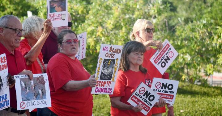 St. Charles bans data centers for 1 year