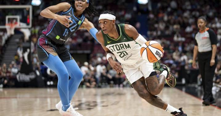 Storm squanders big lead, holds on to beat streaking Dream 80