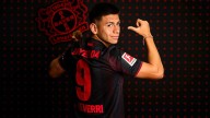 El Diablito, con la 9. Echeverri se puso la camiseta de su nuevo club: ¿Tres argentinos juntos en Alemania?
