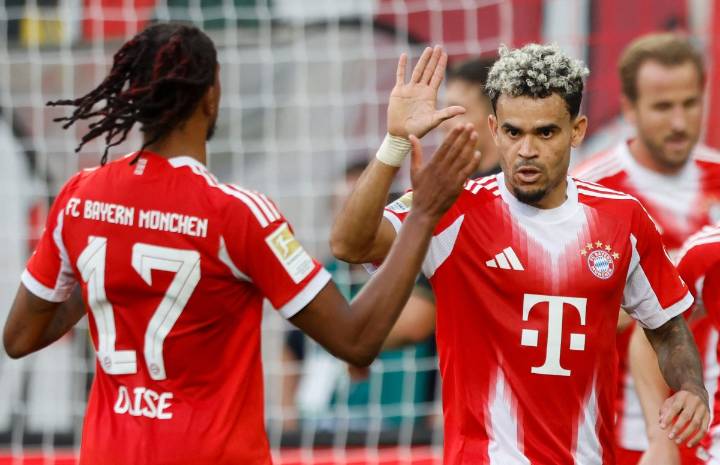 Con gol de Luis Díaz Bayern Múnich vence 3 a 2 al Augsburgo