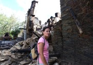 “Que respondan ahora las administraciones, ya que antes nos han abandonado”, reclama un afectada por el incendio en el municipio berciano de Lusio