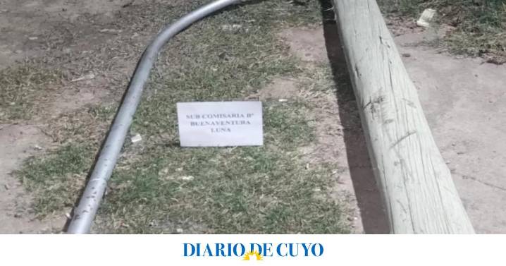 Insólito: cortaron un poste de energía eléctrica con una motosierra en Pocito