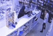 Condenan al sujeto que robó en farmacia de Aguilares tras exigir que le vendan clonazepan: video