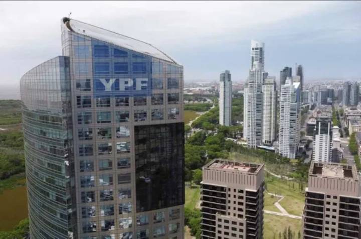 Fallo en EE.UU. por el caso YPF: Argentina no tendrá que entregar activos para apelar