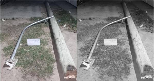 Agarró una motosierra y derribó un poste de luz: dijo que "se estaba por caer"