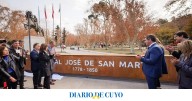 El Gobernador inauguró la refacción de la zona del monumento a San Martín