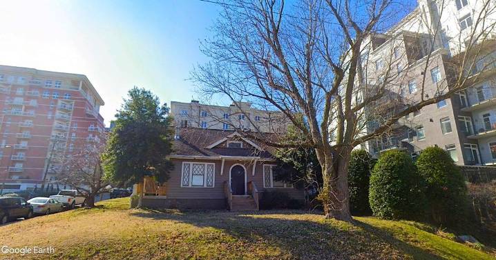 West End corridor commercial building listed for $1.9M