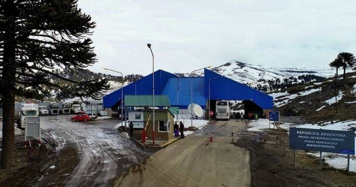 Pino Hachado cerrado por nieve este domingo: qué pasa con los otros pasos entre Neuquén y Chile